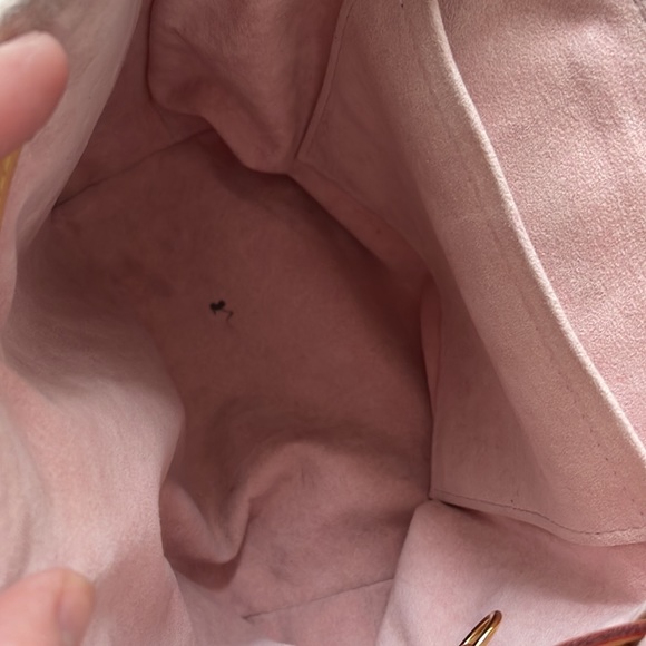 Louis Vuitton backpack - Picture 6 of 7